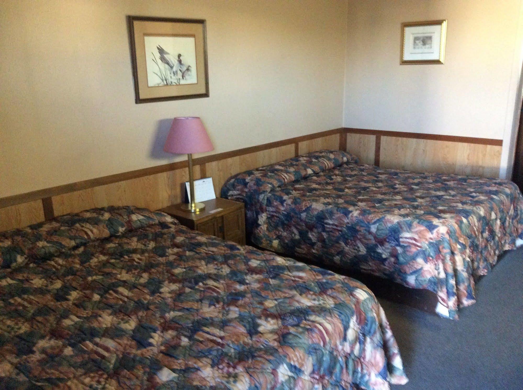 Parkwood Motor Inn Sundre 외부 사진